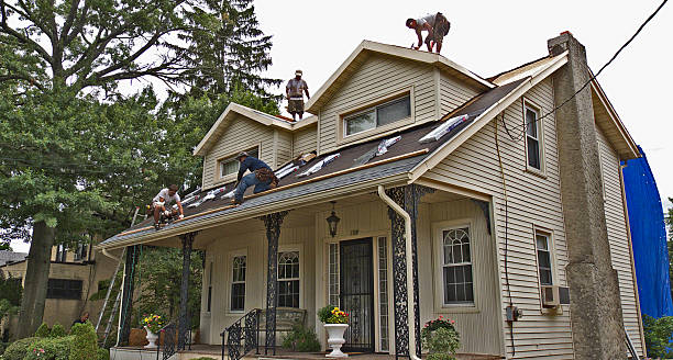 Best Best Roofing Contractors  in Montebello, NY